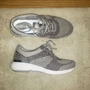 Michael Kors Shoes size 7 1/2